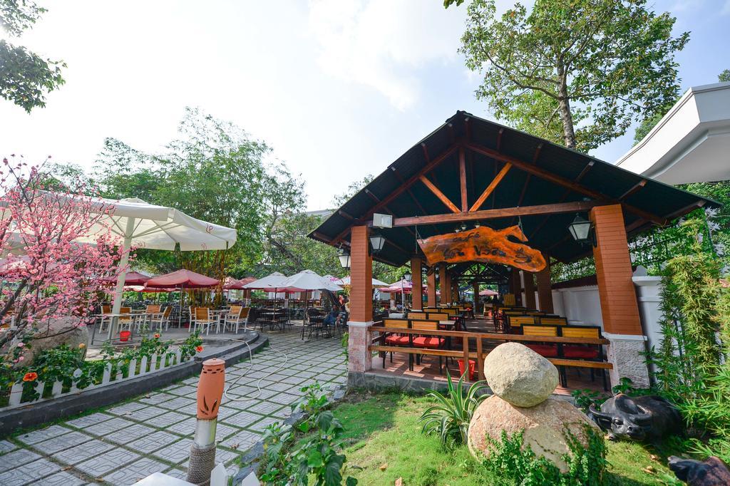 Hoa Binh 2 Hotel Long Xuyên エクステリア 写真