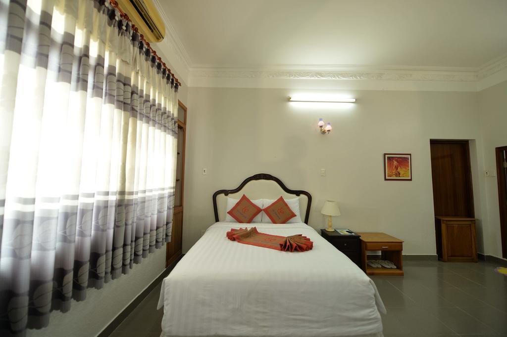 Hoa Binh 2 Hotel Long Xuyên エクステリア 写真